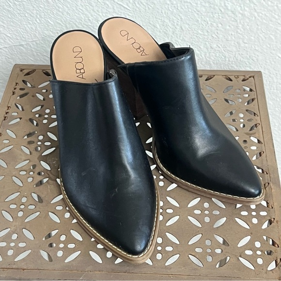 ABOUND Maya Block Heel Mules Women's Pointed Black FAUX-LEATHER Size 5 M - Picture 5 of 6